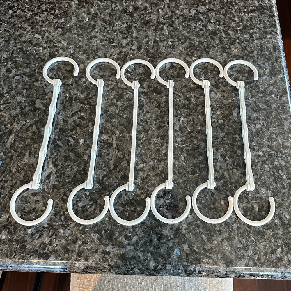 6pk space saving hangers - Picture 3 of 5